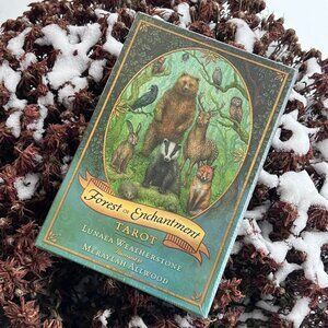 Tarot - FOREST OF ENCHANTMENT by Lunaea Weatherstone & Art by Merayl Allwood